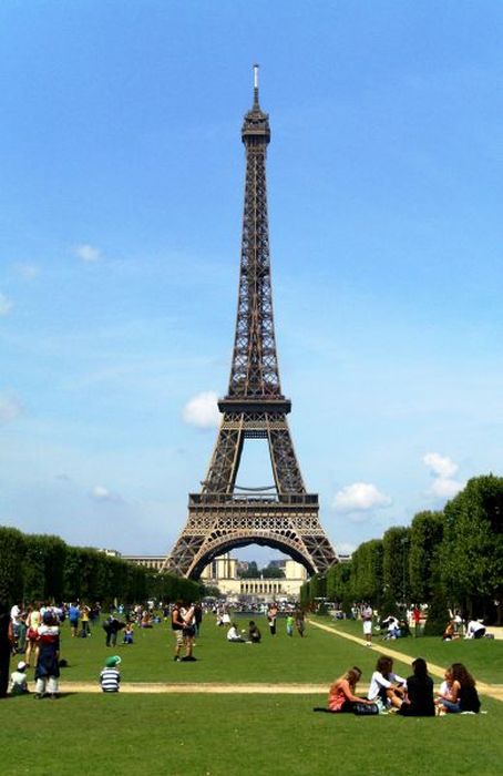 Эйфелева башня Франция