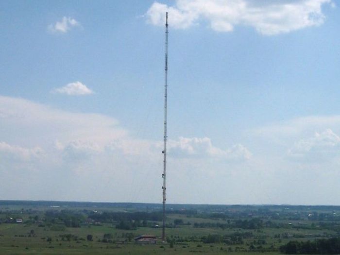 Варшава Радиомачта, Польша
