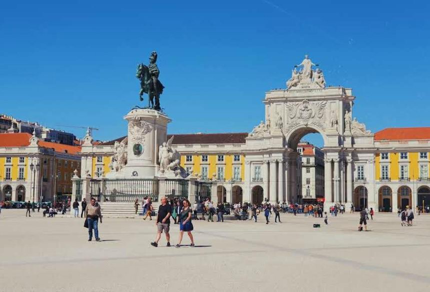 Торогвая площадь, Лиссабон, Португалия